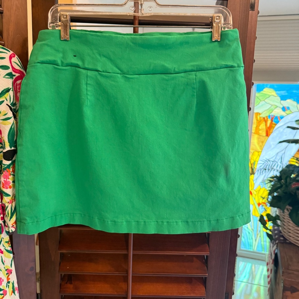 LIMITED TIME: 3 FOR $30. , GREEN SKORT, LP - Picture 2 of 7